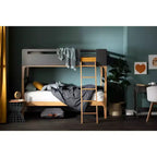 Letto a castello matrimoniale moderno con struttura in legno laminato